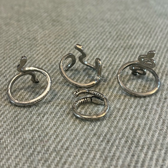 4pc. Snake Rings - Picture 8 of 8